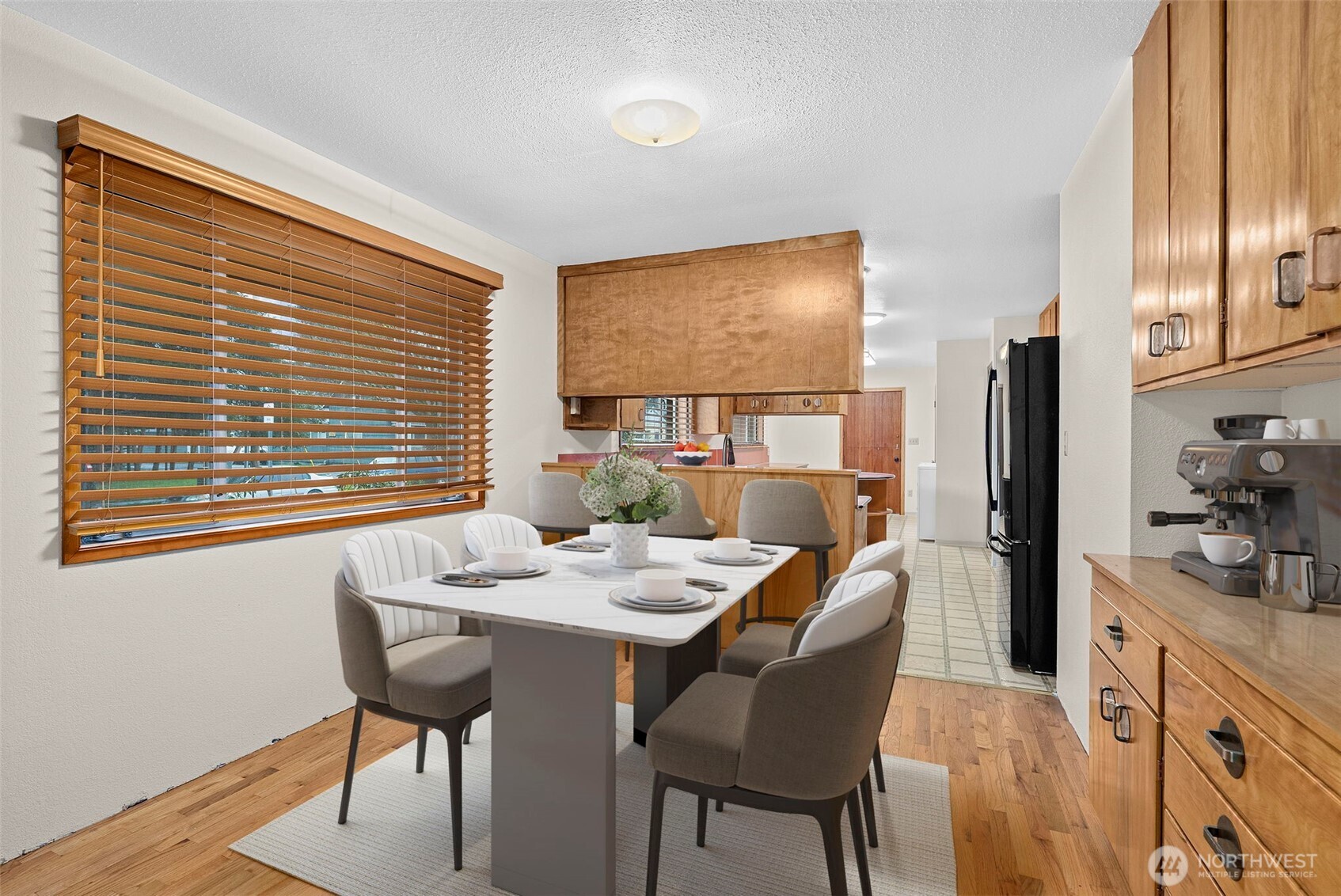 501 N Oak Street , Centralia, WA 98531