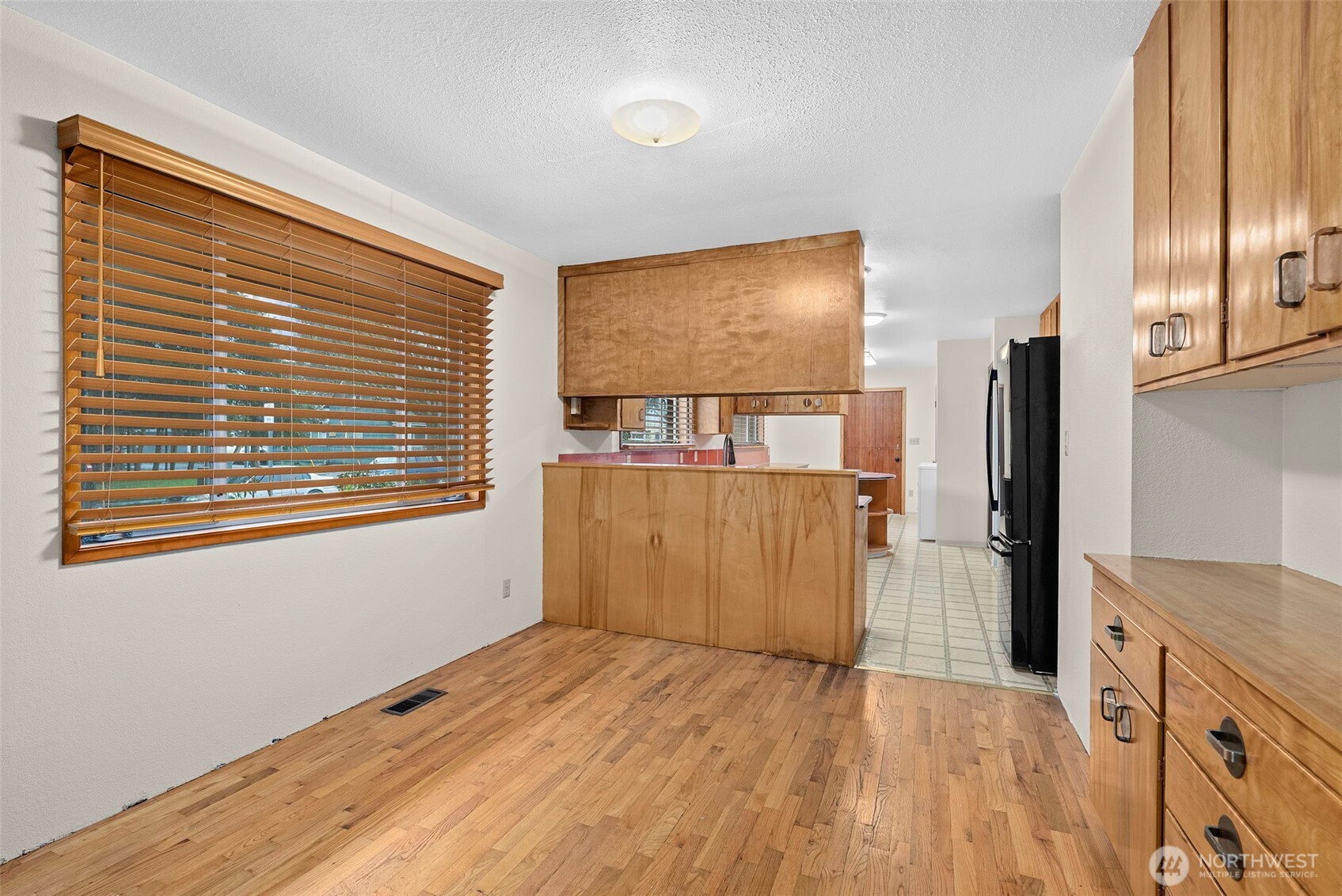 501 N Oak Street , Centralia, WA 98531