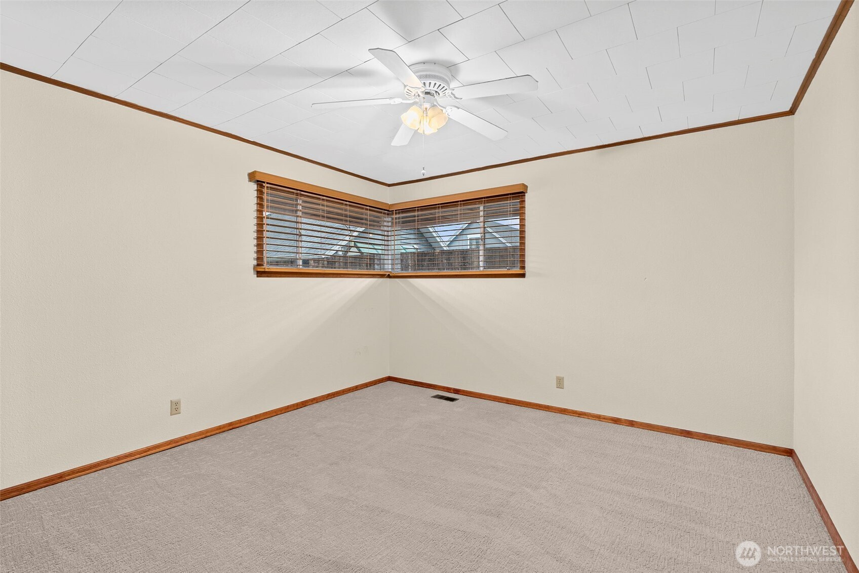 501 N Oak Street , Centralia, WA 98531