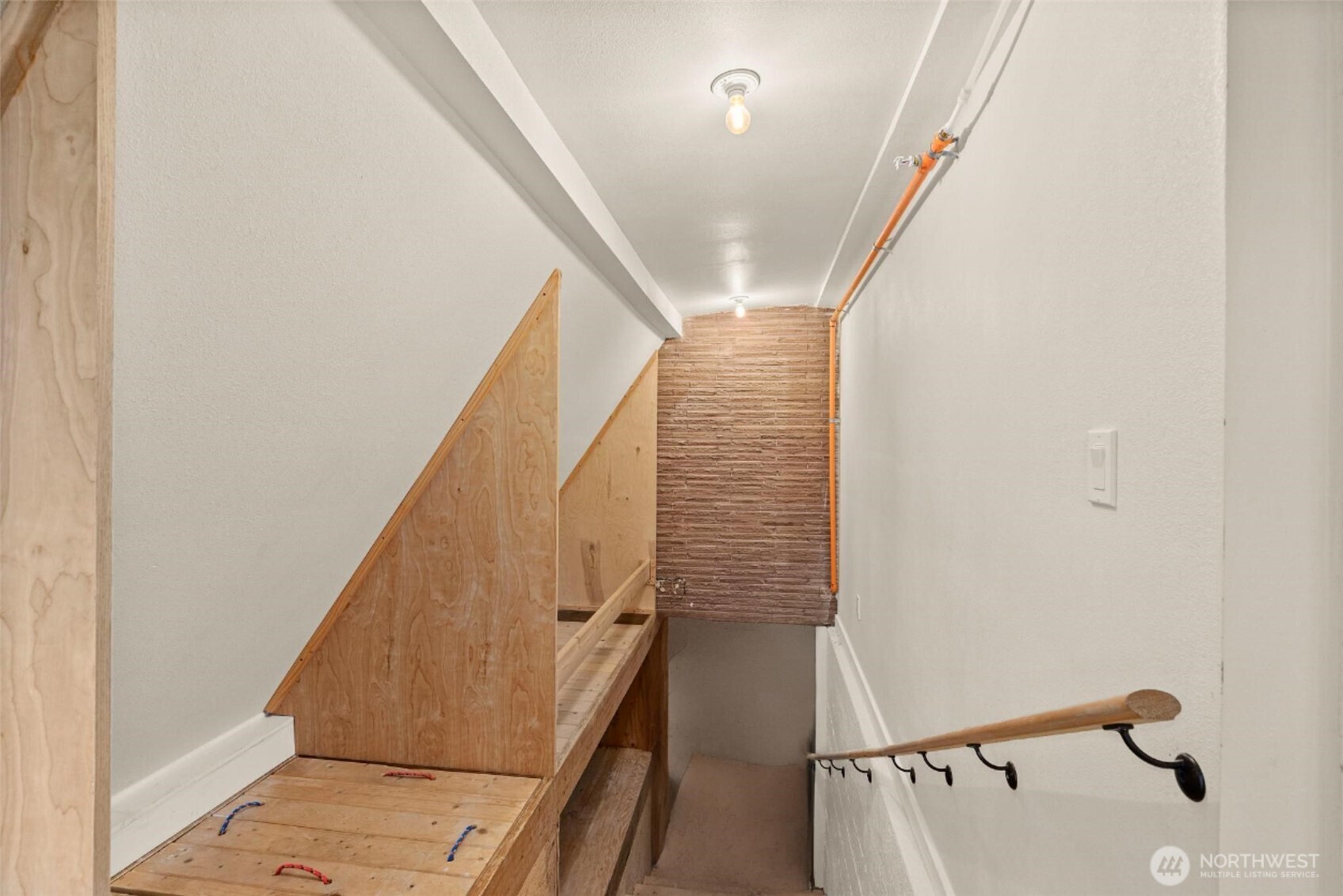 501 N Oak Street , Centralia, WA 98531