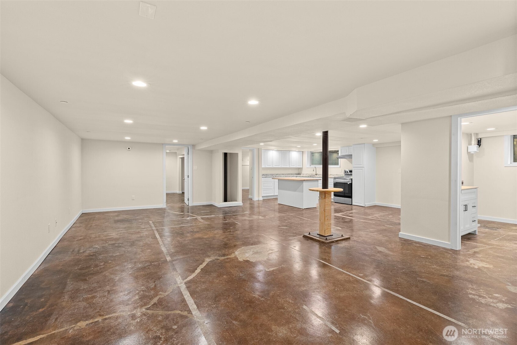 501 N Oak Street , Centralia, WA 98531