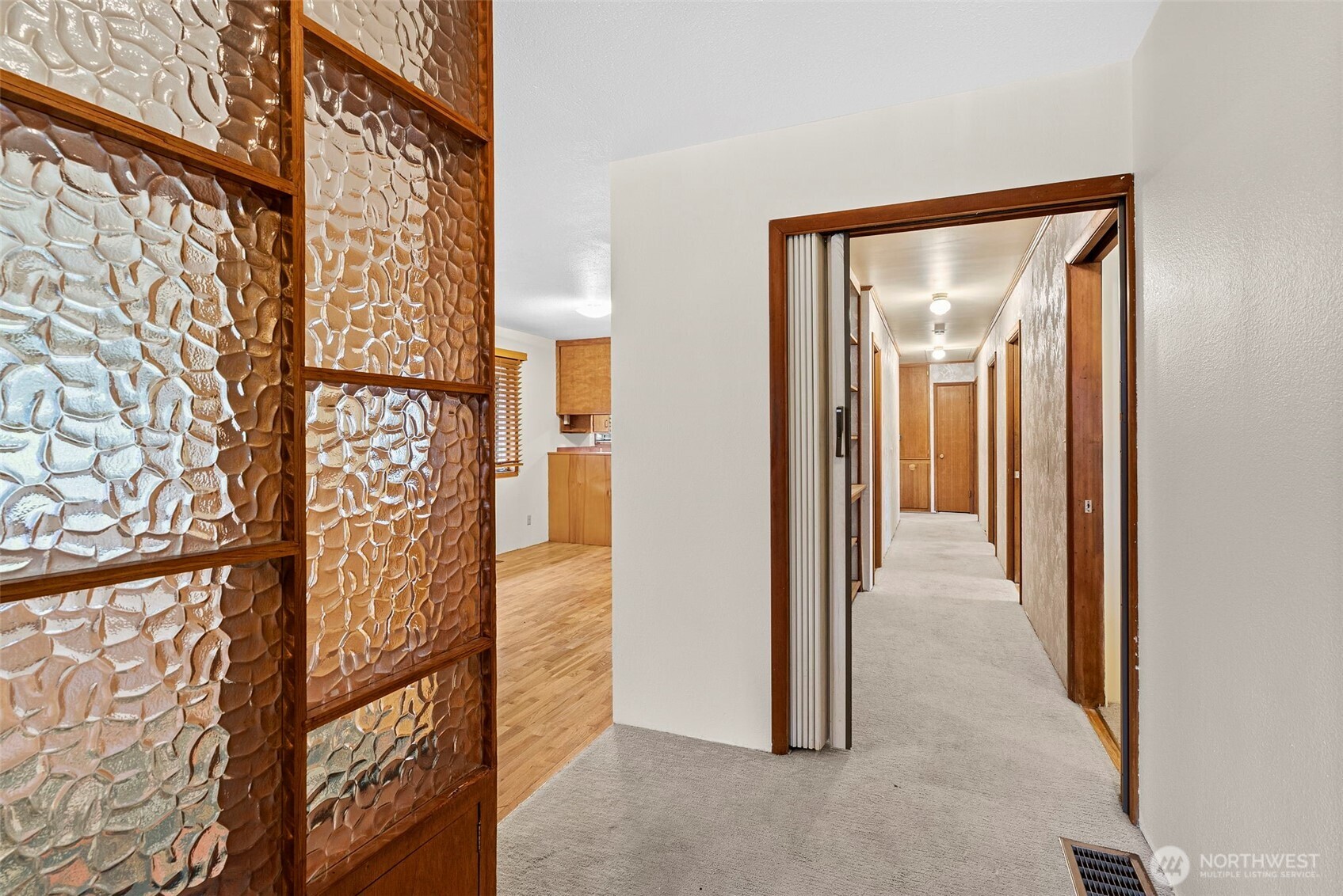 501 N Oak Street , Centralia, WA 98531