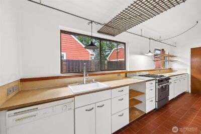 314 Foote Street NW, Olympia, WA 98502 - Photo 5