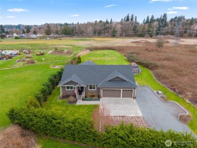 1402 S Machias Road , Snohomish, WA 98290