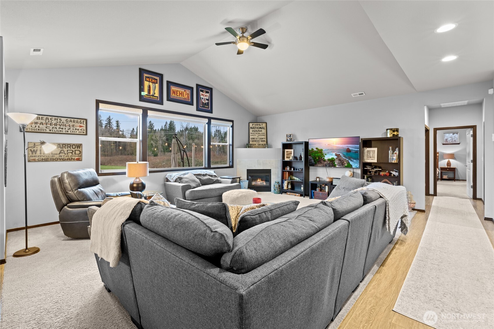 1402 S Machias Road , Snohomish, WA 98290