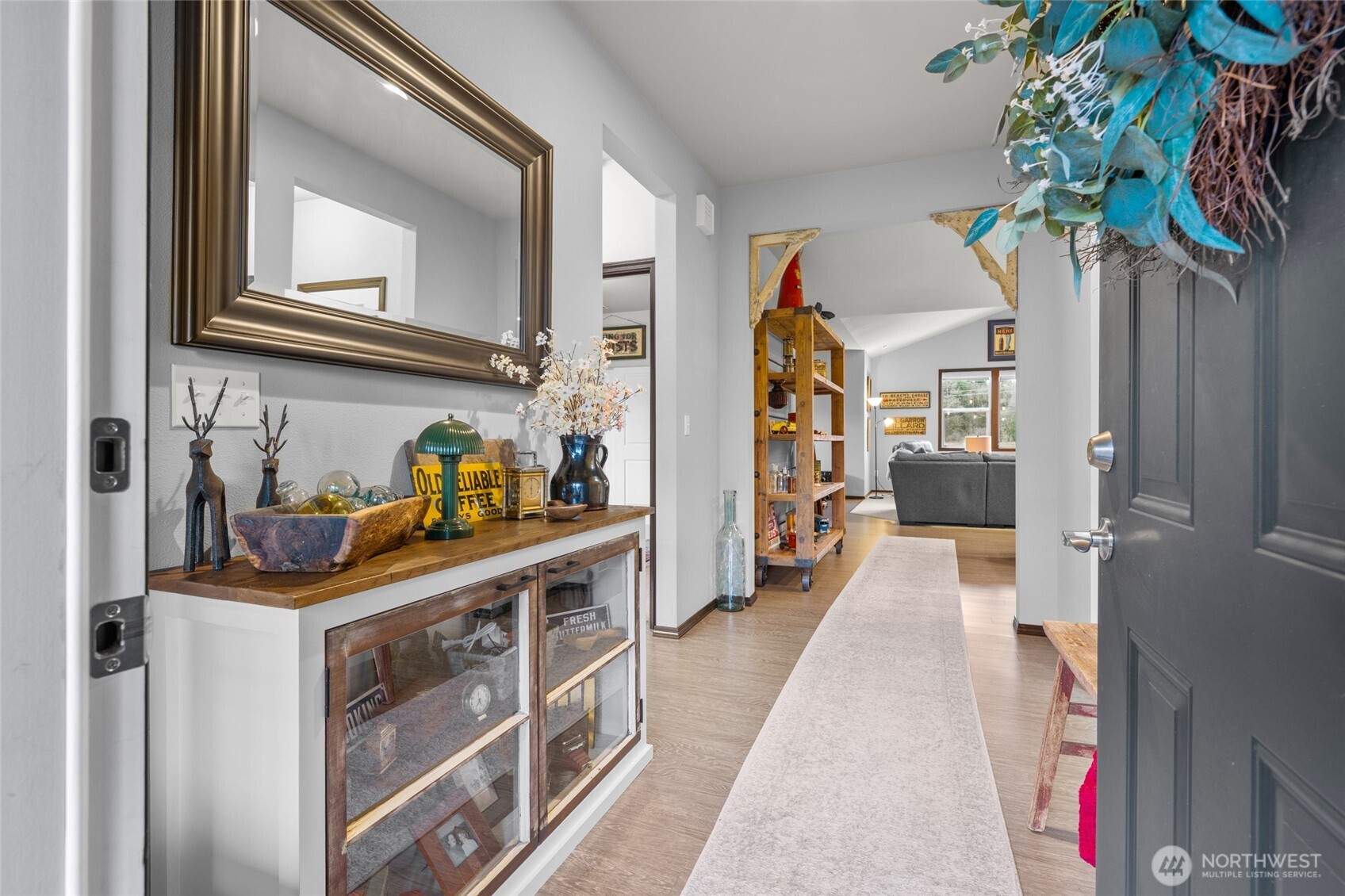 1402 S Machias Road , Snohomish, WA 98290