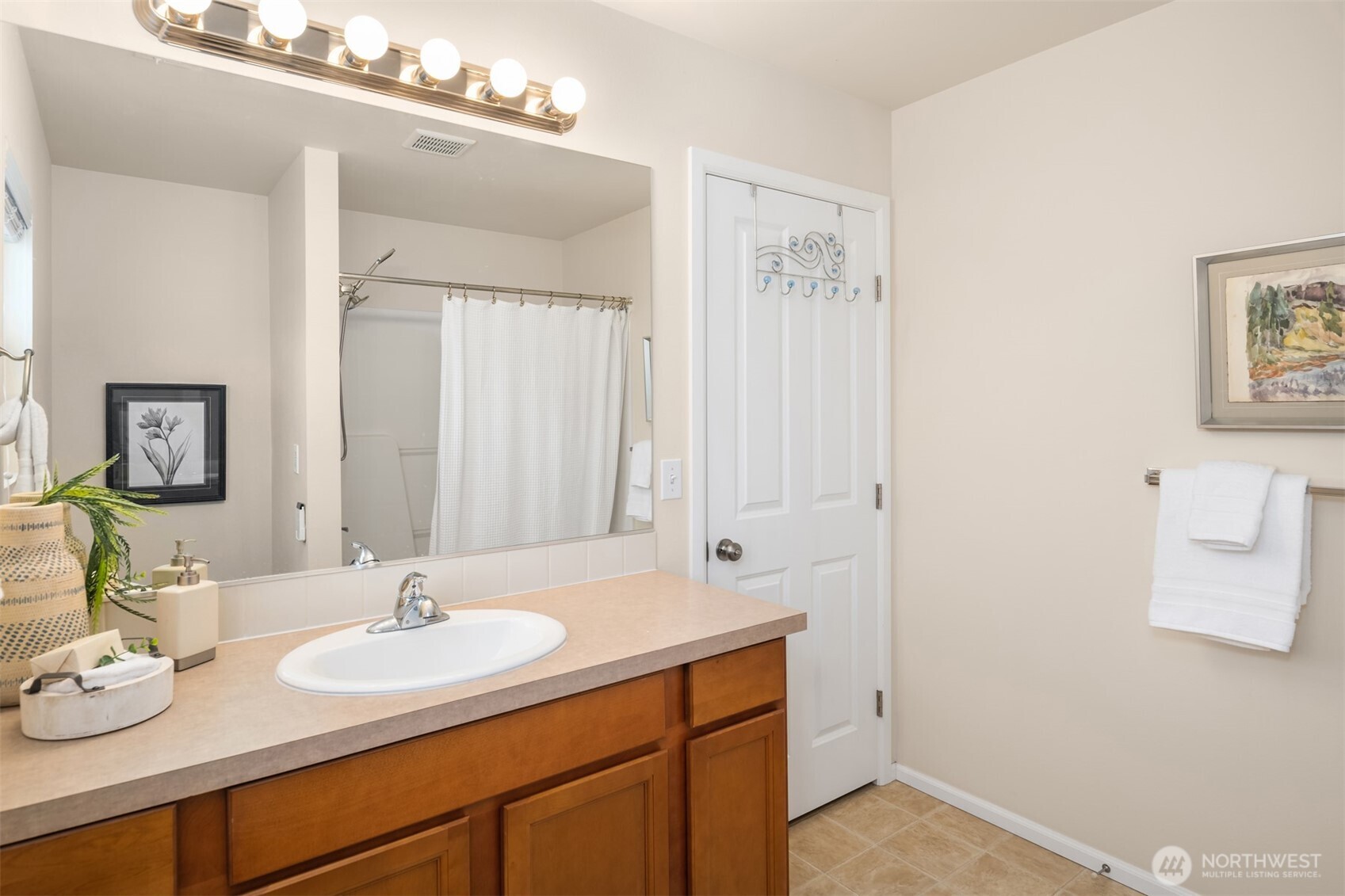 21272 SE 275th Court , Maple Valley, WA 98038