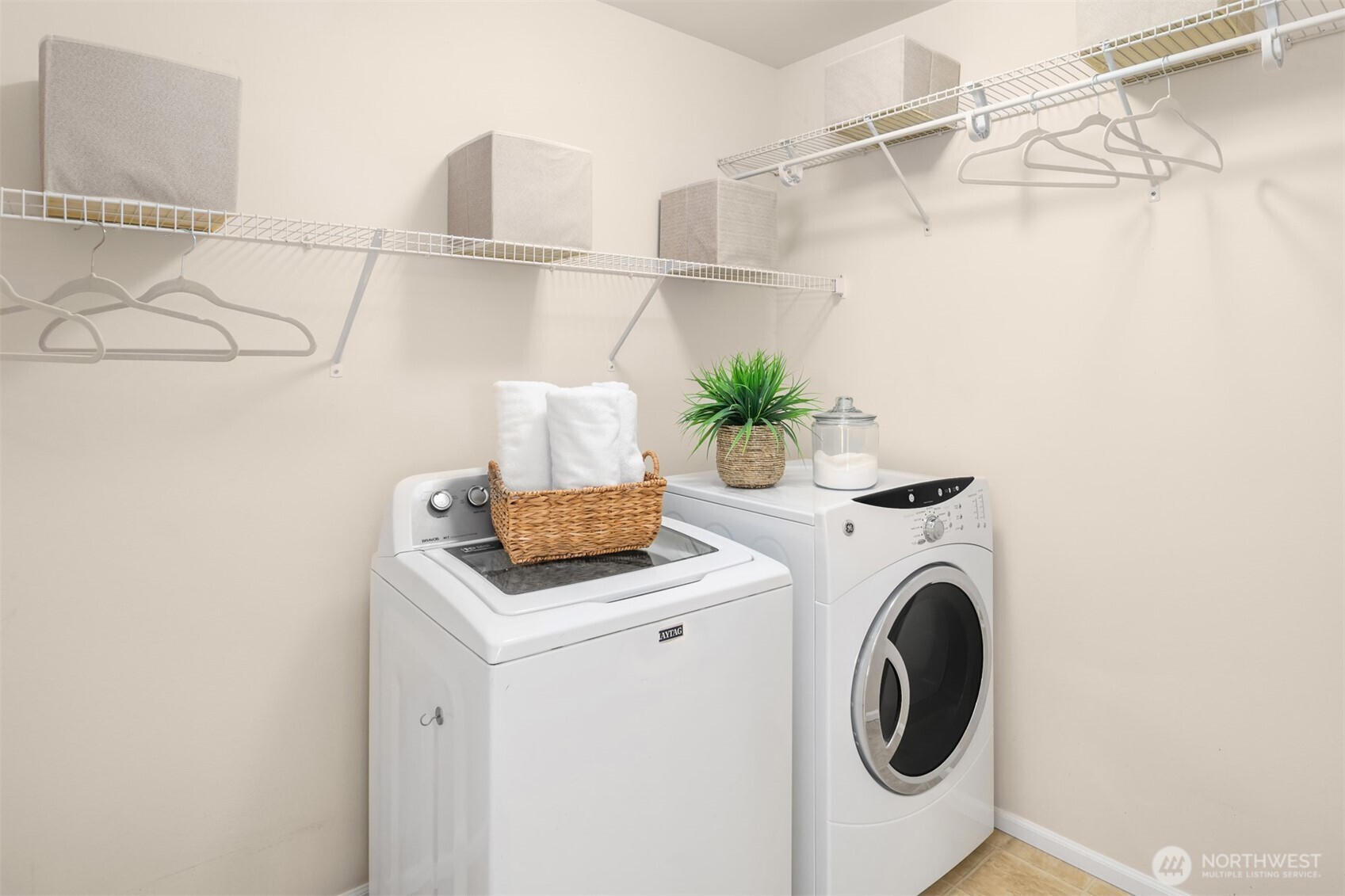 21272 SE 275th Court , Maple Valley, WA 98038