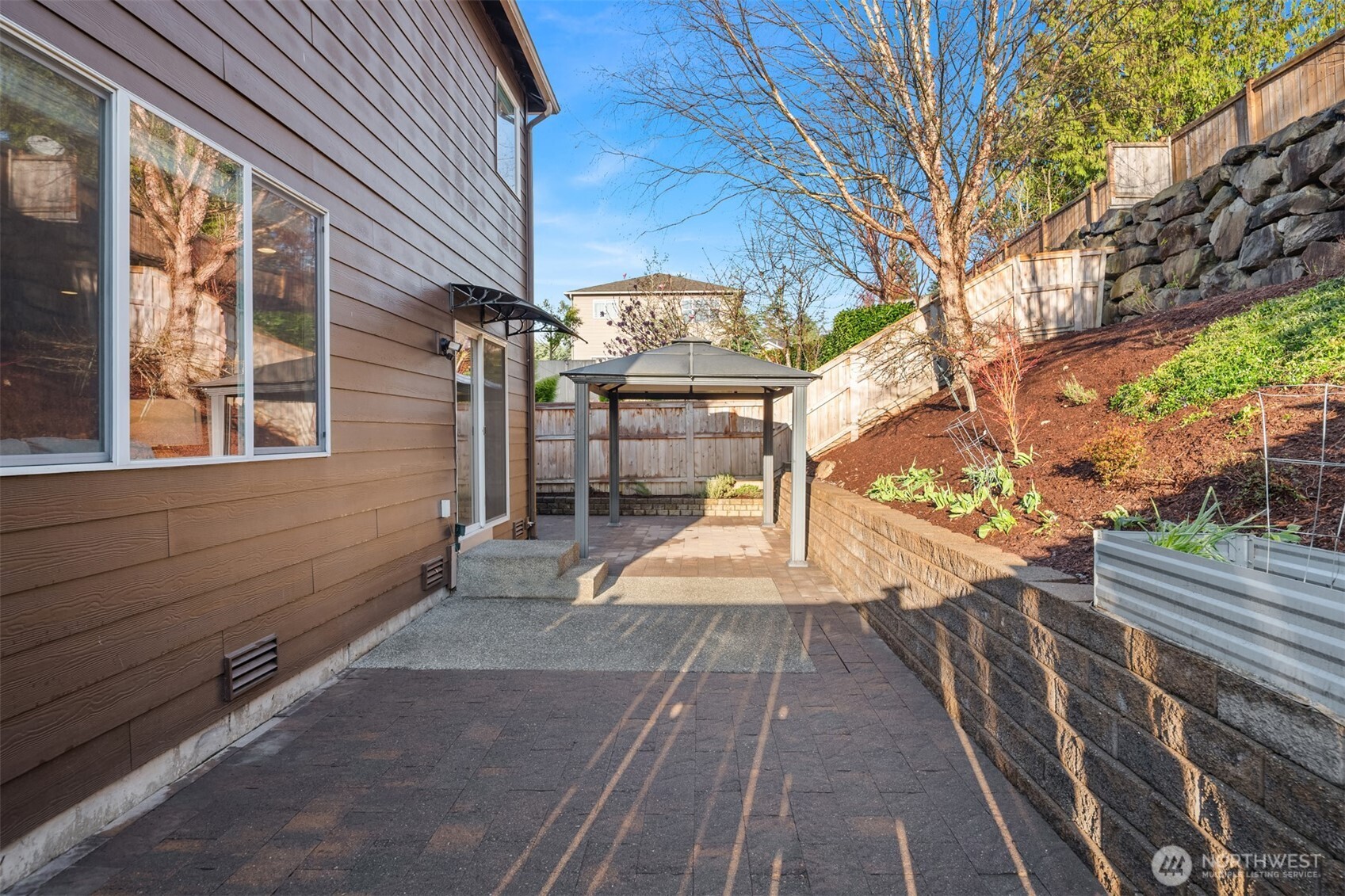 21272 SE 275th Court , Maple Valley, WA 98038