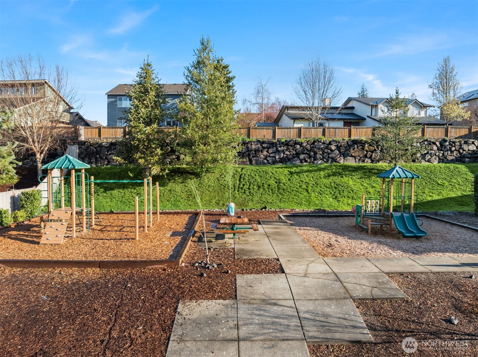 21272 SE 275th Court , Maple Valley, WA 98038