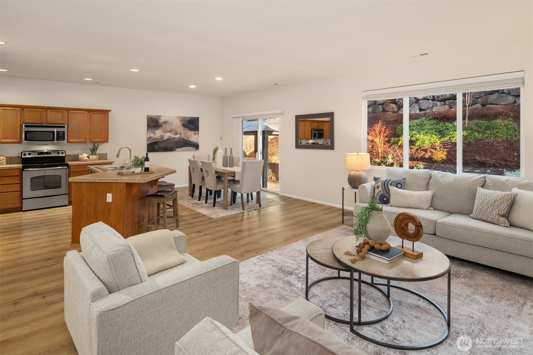 21272 SE 275th Court , Maple Valley, WA 98038