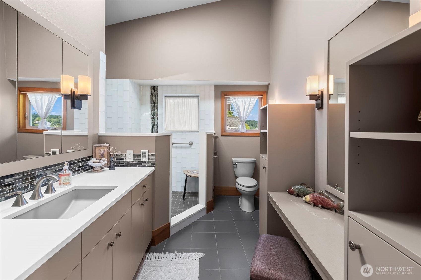 5152 Cromwell Drive NW, Gig Harbor, WA 98335