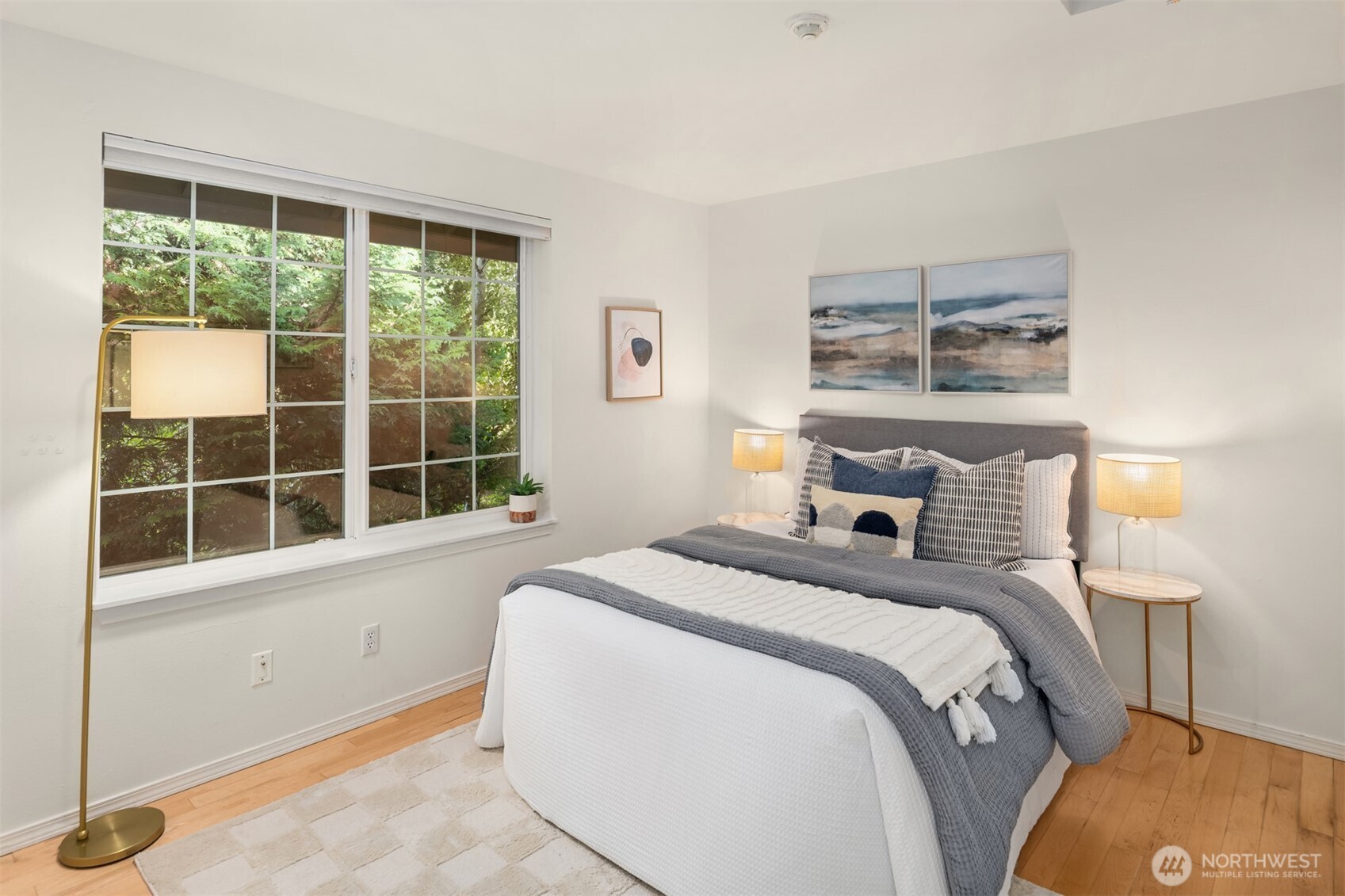 18544 NE 57th Street , Redmond, WA 98052