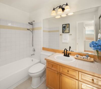 18544 NE 57th Street , Redmond, WA 98052 - Photo 16