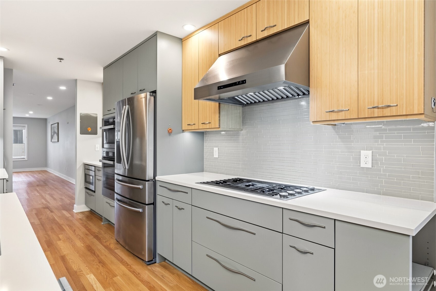 16225 Northup Way #A201, Bellevue, WA 98008