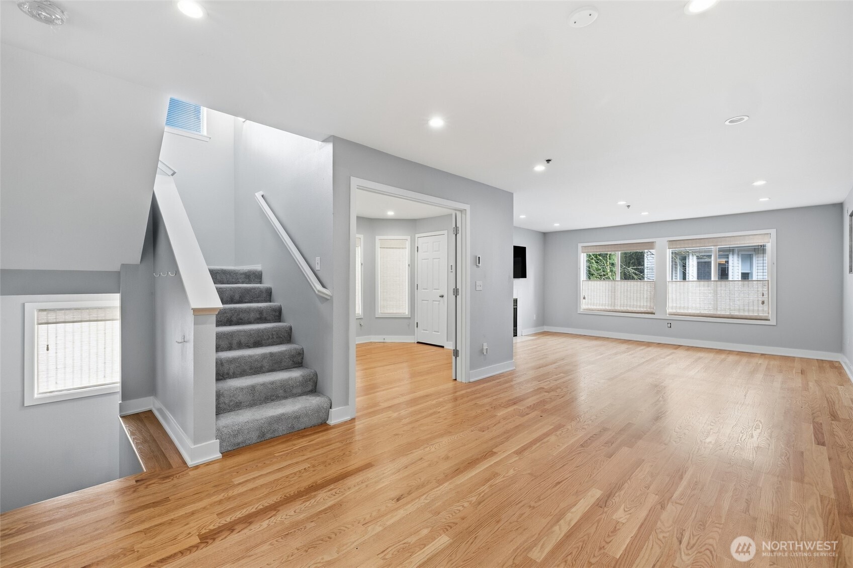 16225 Northup Way #A201, Bellevue, WA 98008