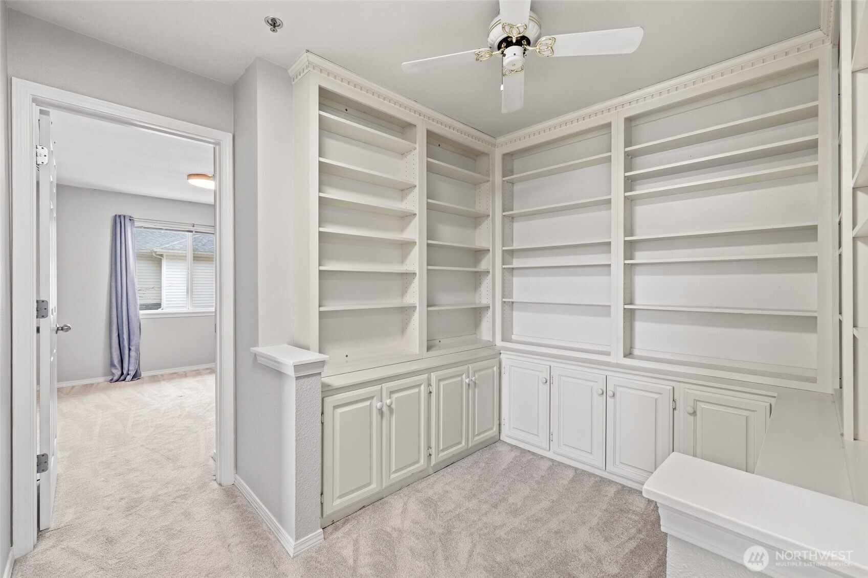 16225 Northup Way #A201, Bellevue, WA 98008