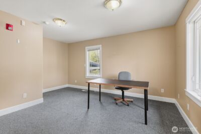 10516 E Riverside Drive , Bothell, WA 98011 - Photo 12