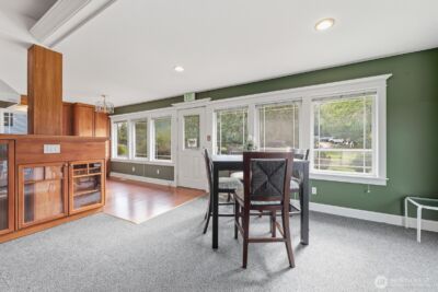 10516 E Riverside Drive , Bothell, WA 98011 - Photo 4