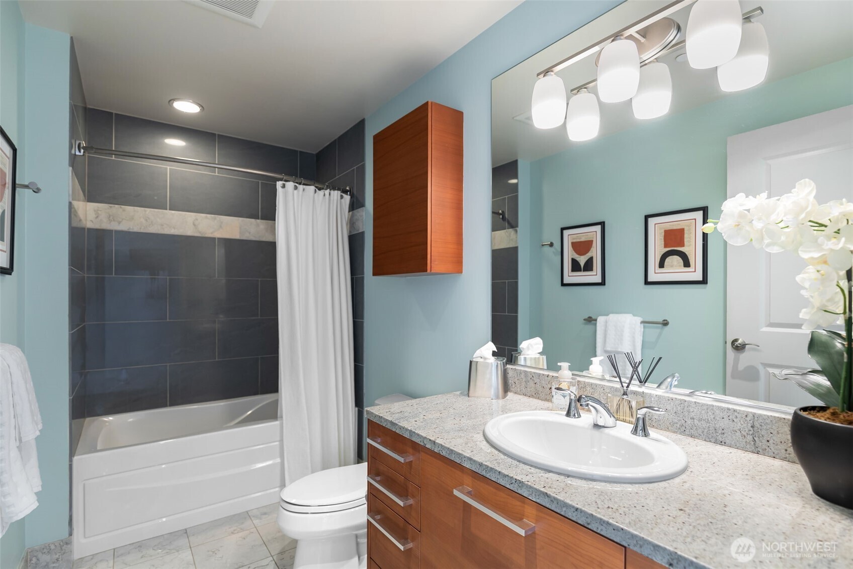 1920 4th Avenue #1405, Seattle, WA 98101