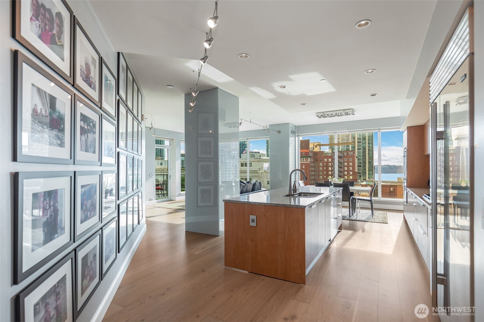 1920 4th Avenue #1405, Seattle, WA 98101