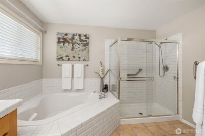 8537 NE 128th Street , Kirkland, WA 98034 - Photo 24