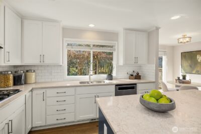 8537 NE 128th Street , Kirkland, WA 98034 - Photo 3