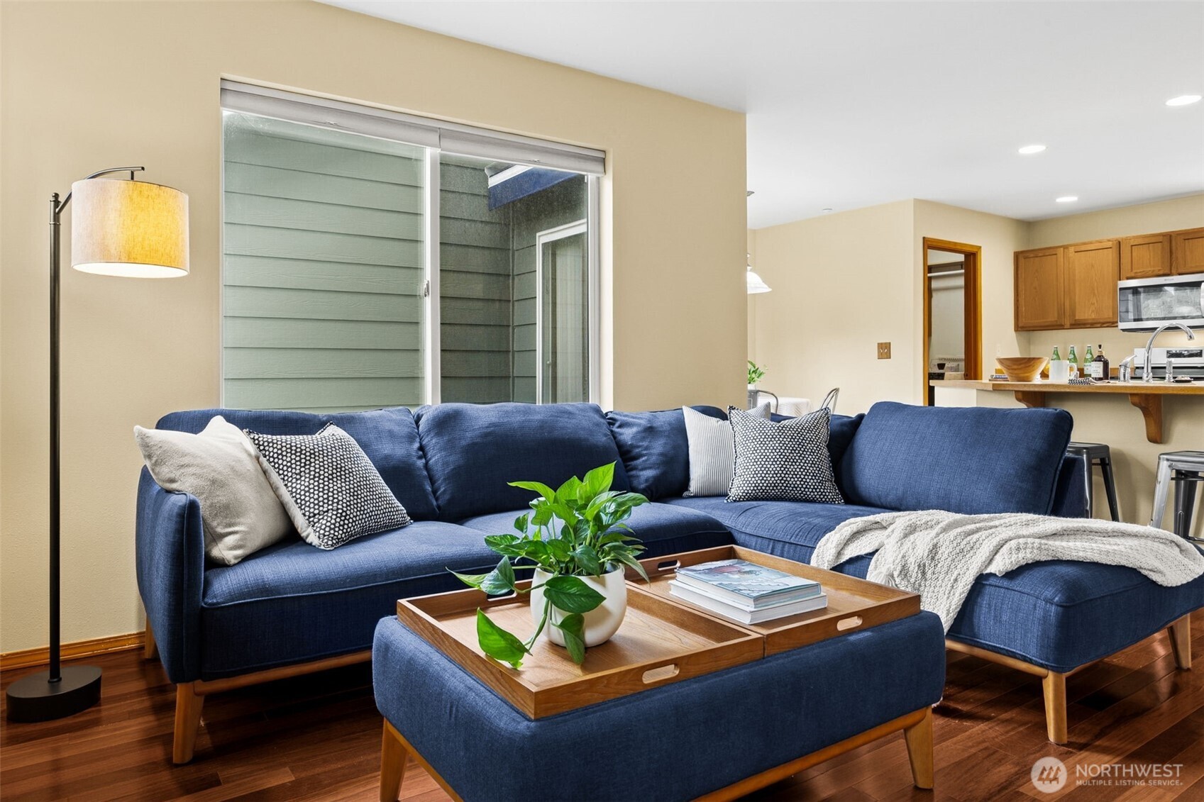 2245 McDonald Avenue , Dupont, WA 98327