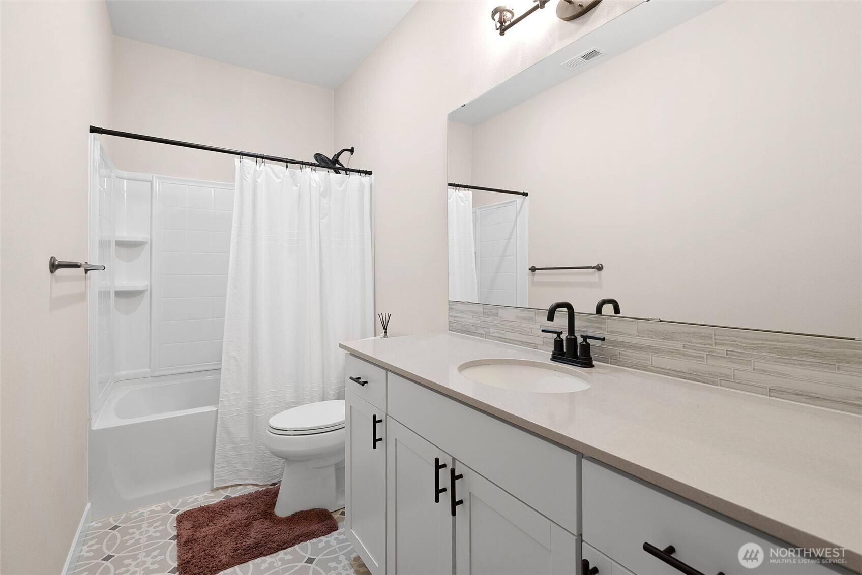 19939 23rd Avenue Ct E, Spanaway, WA 98387