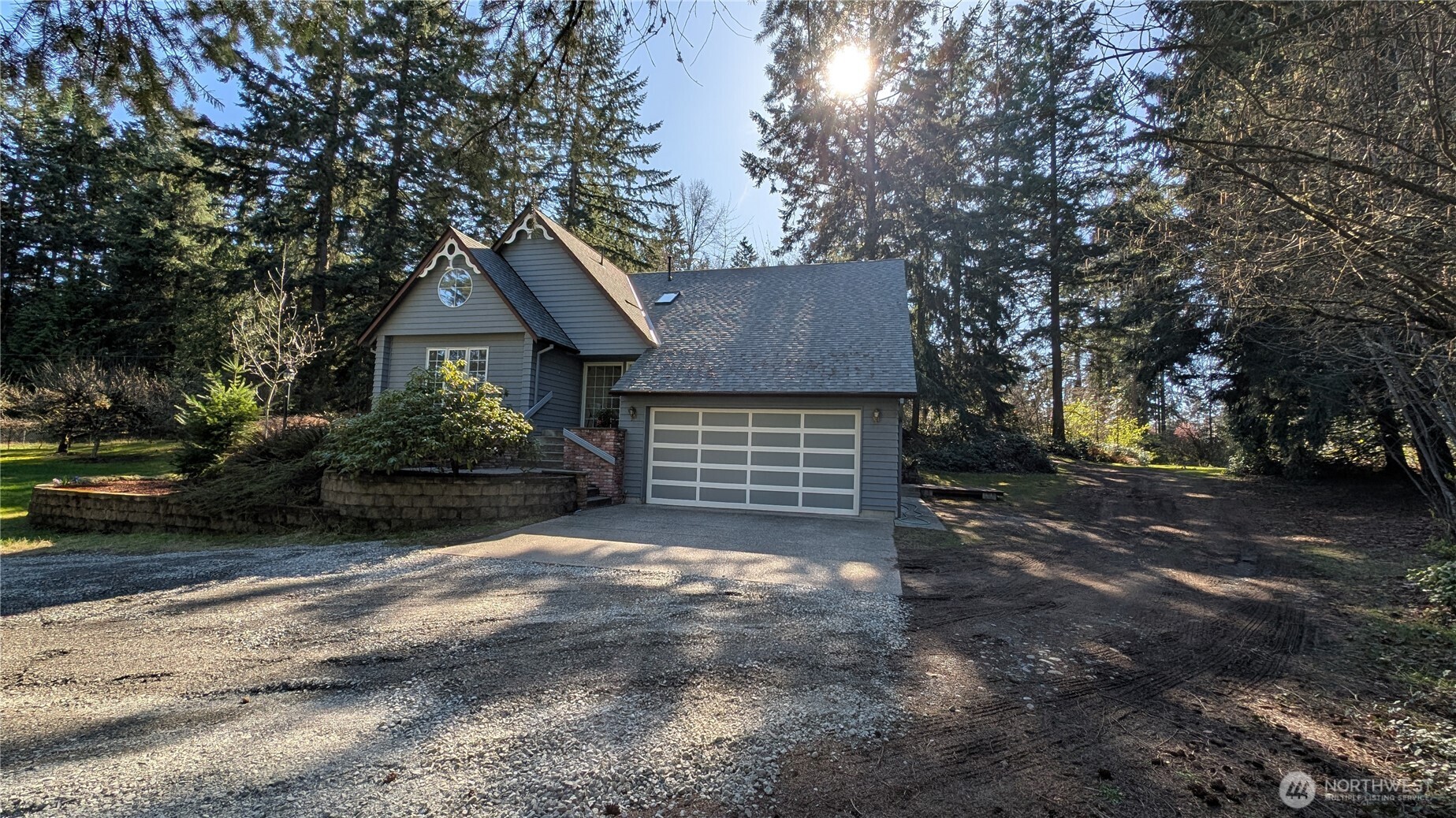 16827 41st Street E, Lake Tapps, WA 98391