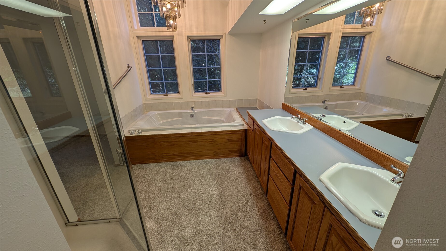 16827 41st Street E, Lake Tapps, WA 98391