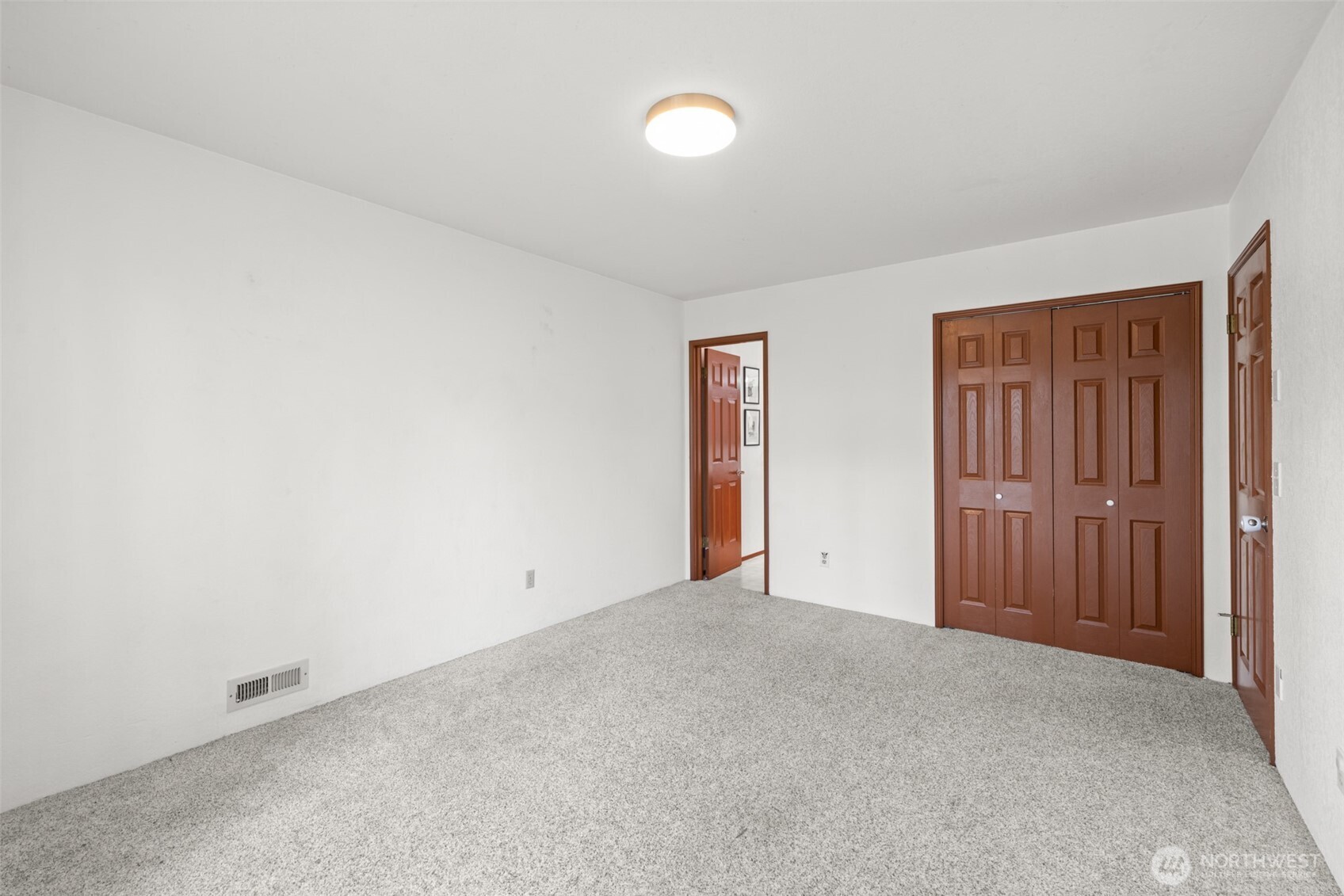 352 Woodland Drive , Sequim, WA 98382