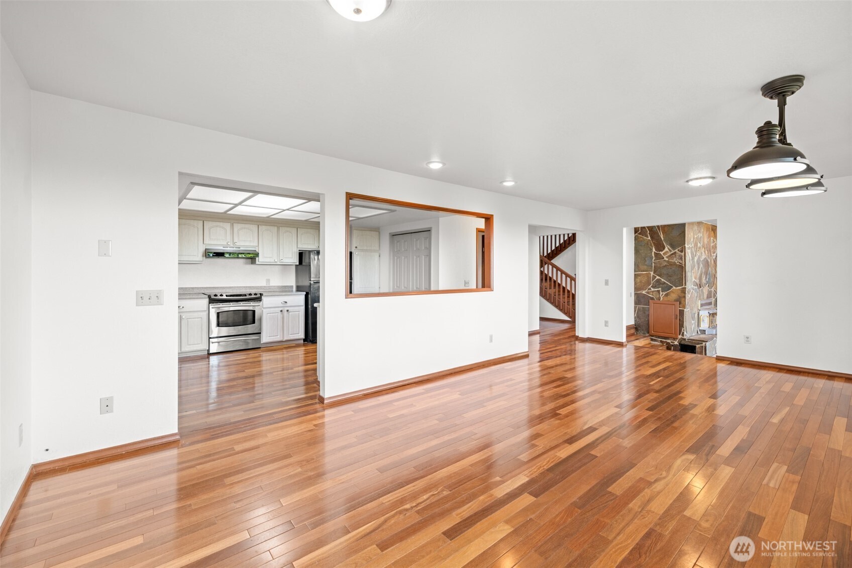 352 Woodland Drive , Sequim, WA 98382