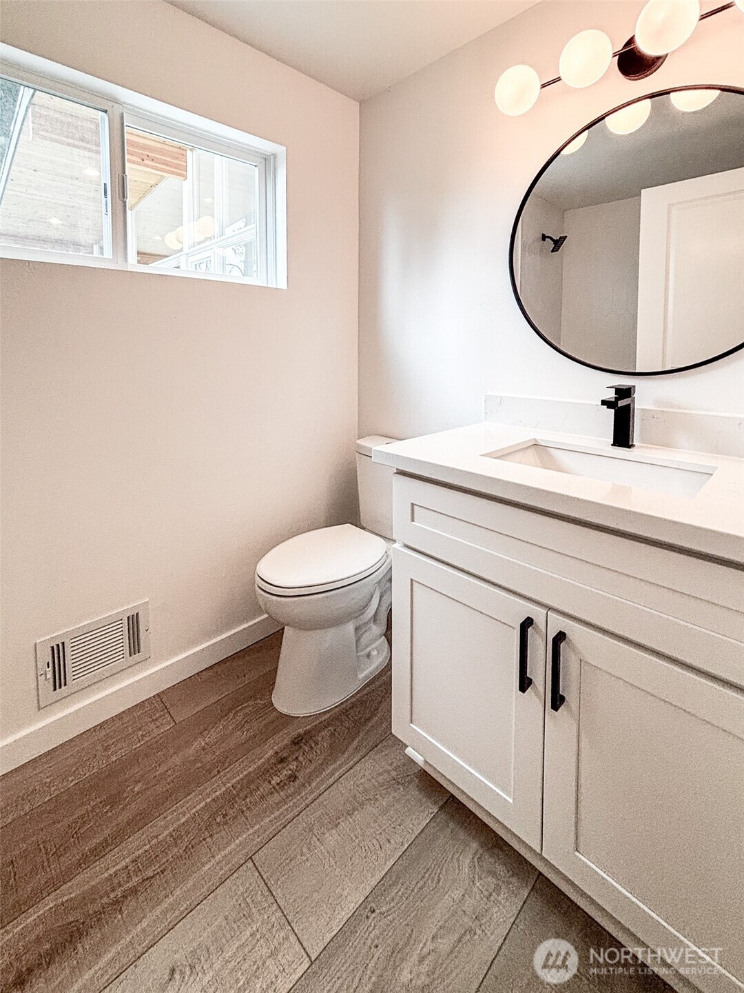 6320 Gregory Street W, University Place, WA 98466