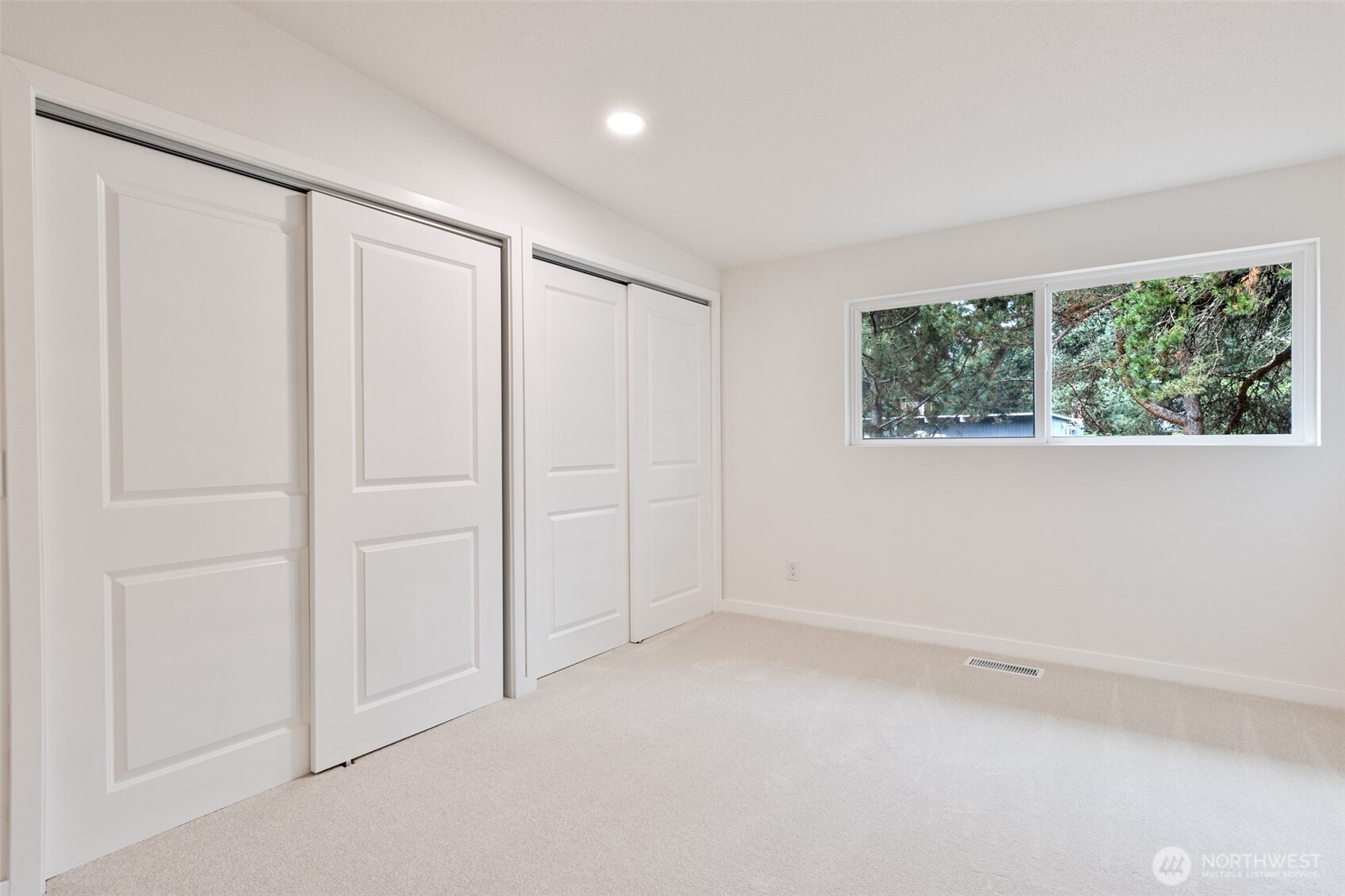 6320 Gregory Street W, University Place, WA 98466