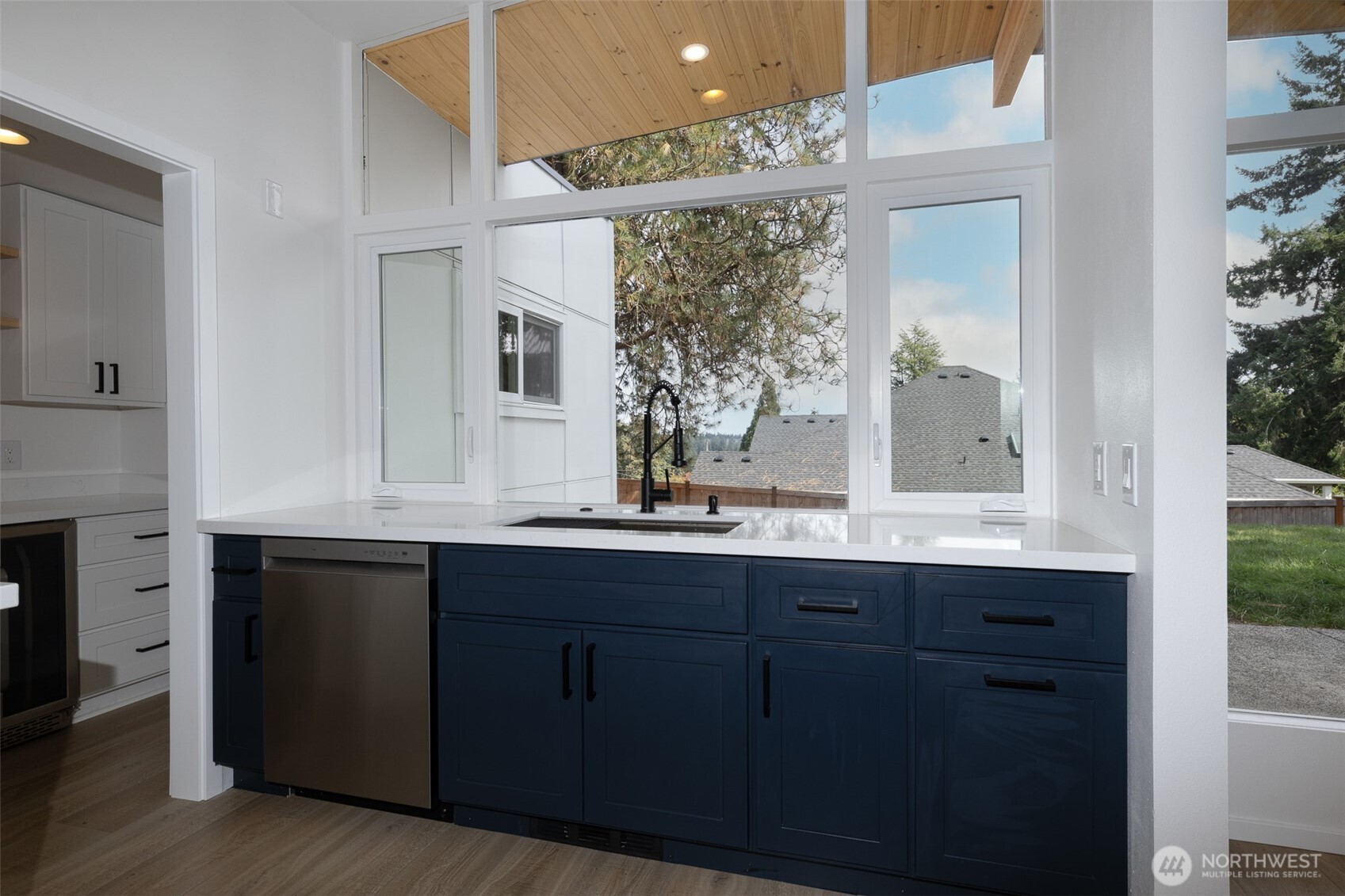 6320 Gregory Street W, University Place, WA 98466