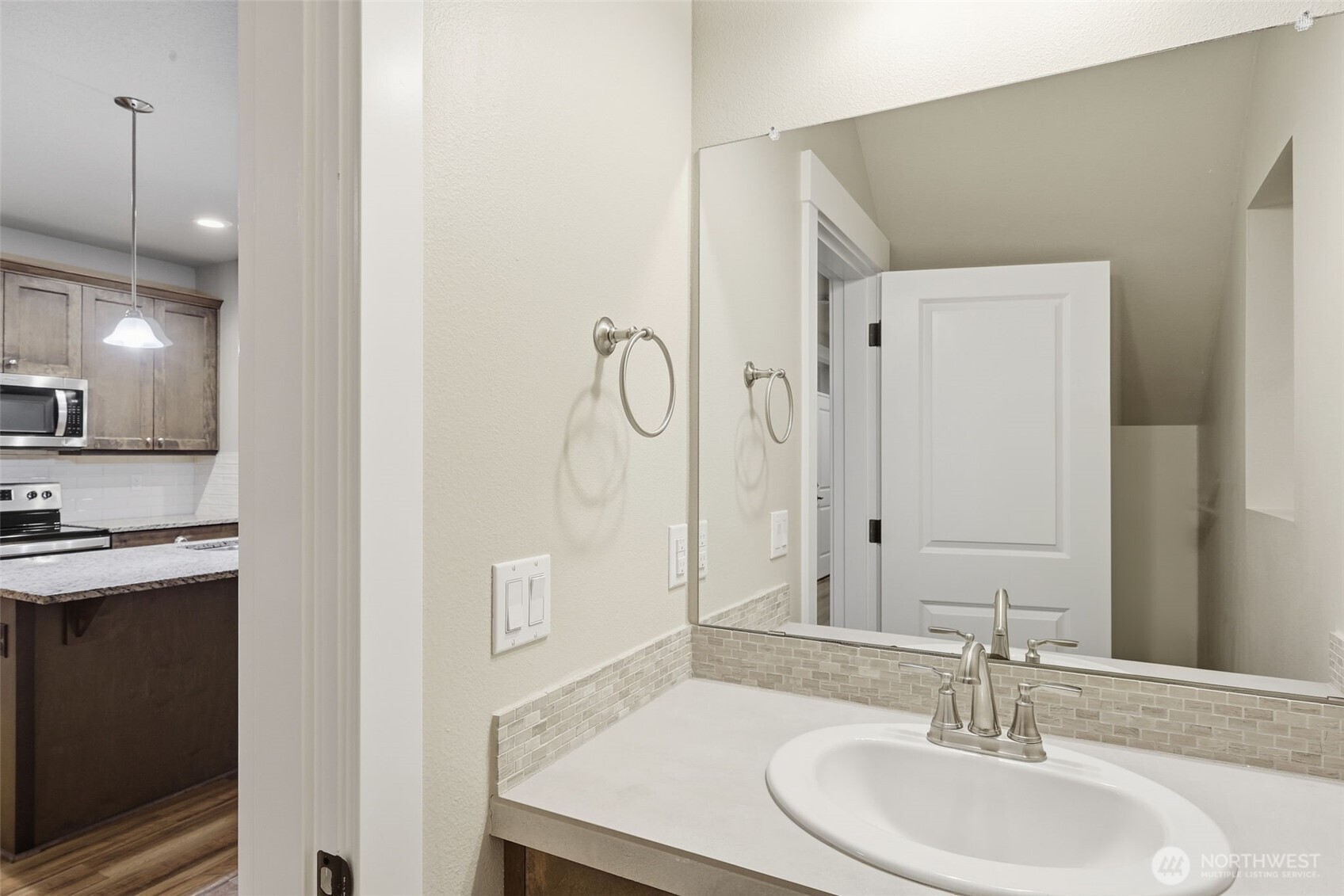 7110 S 13th Street , Ridgefield, WA 98642