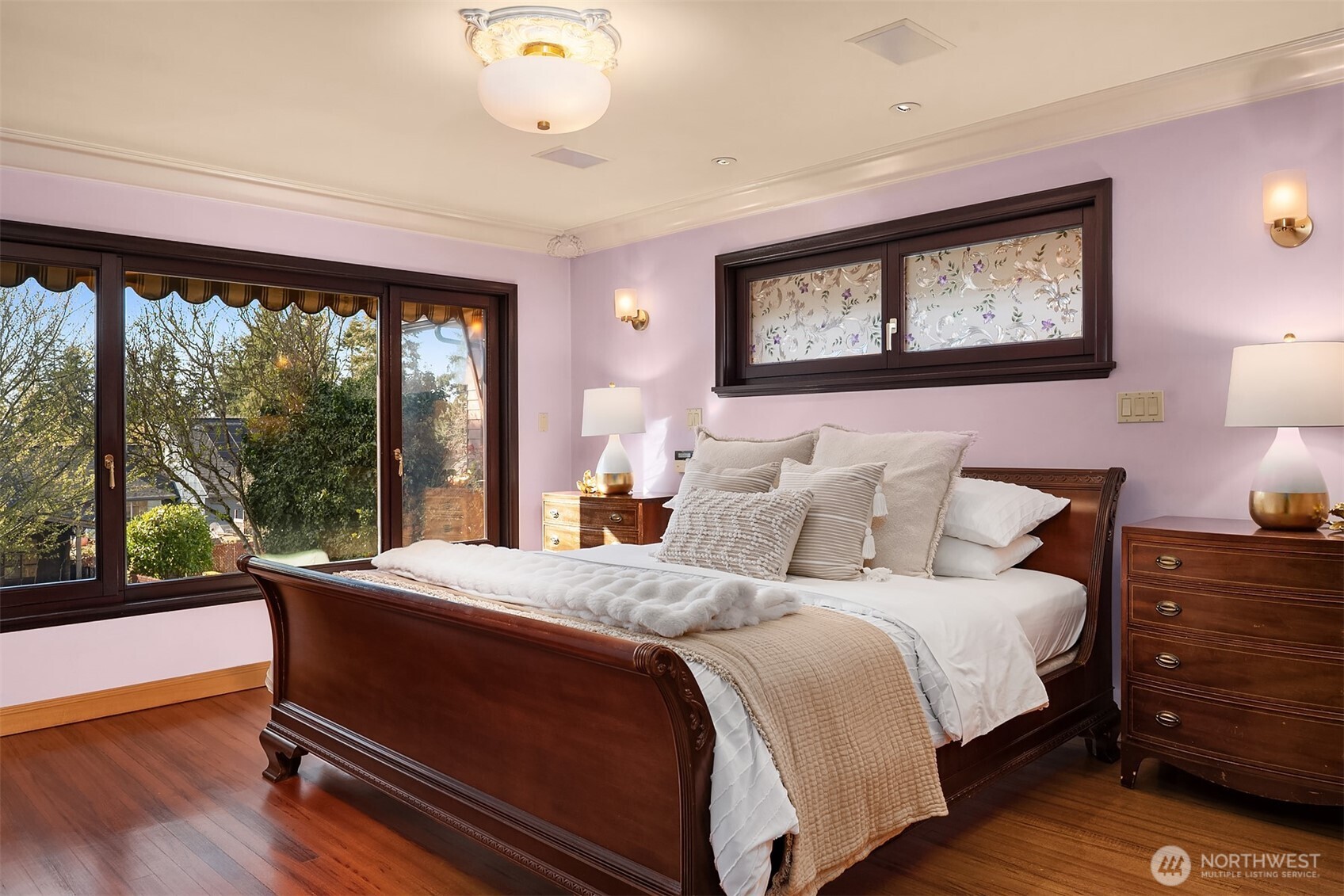 12715 Palatine Avenue N, Seattle, WA 98133