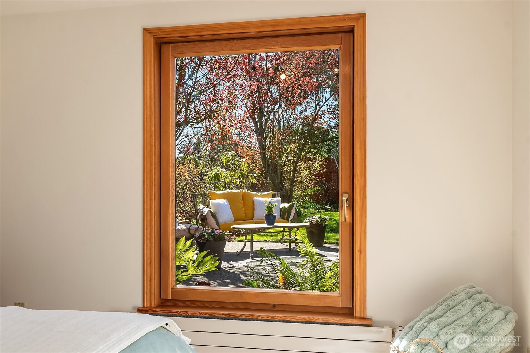 12715 Palatine Avenue N, Seattle, WA 98133