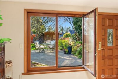 12715 Palatine Avenue N, Seattle, WA 98133 - Photo 31