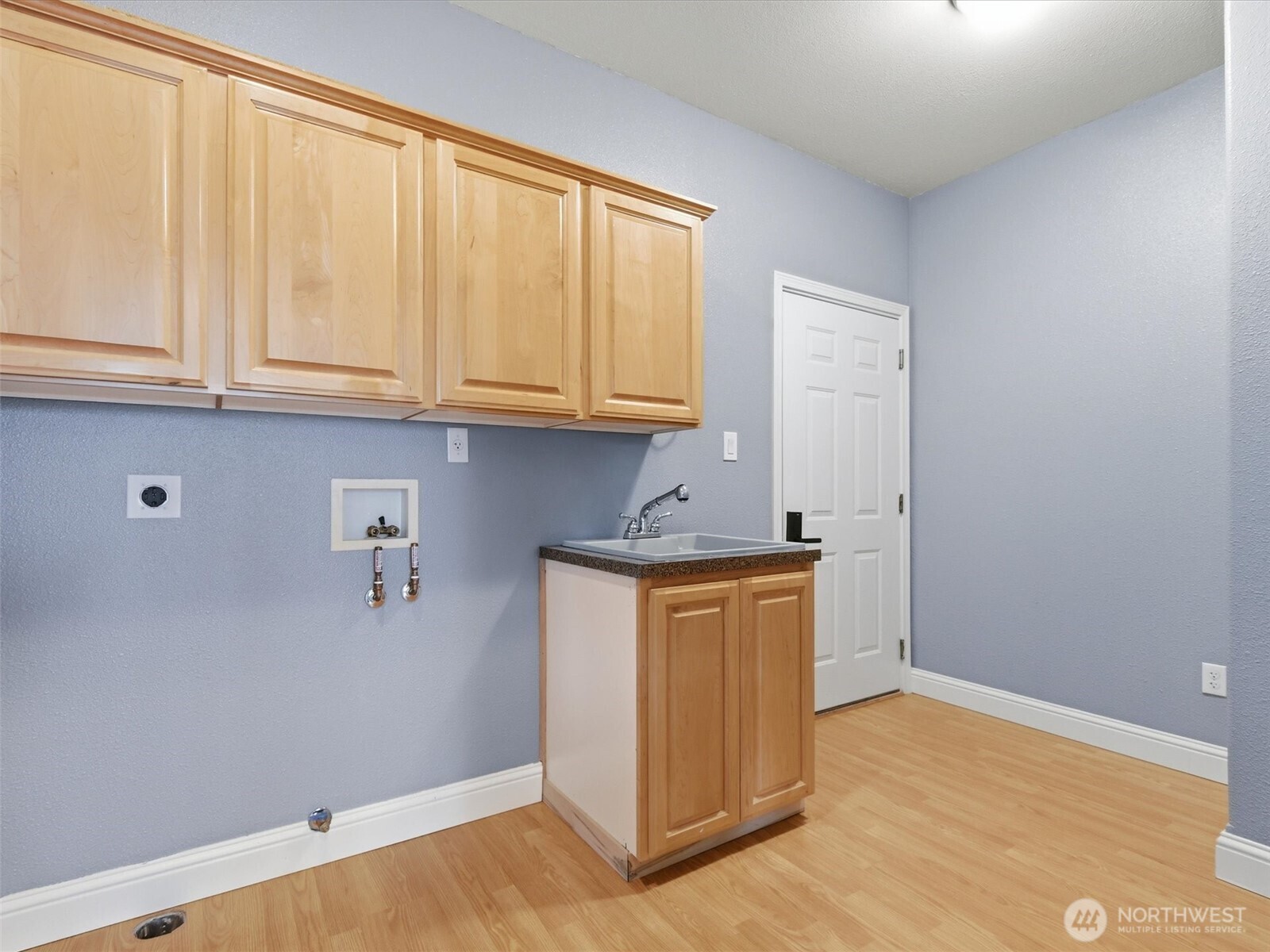 195 Rockwood Road , Kalama, WA 98625