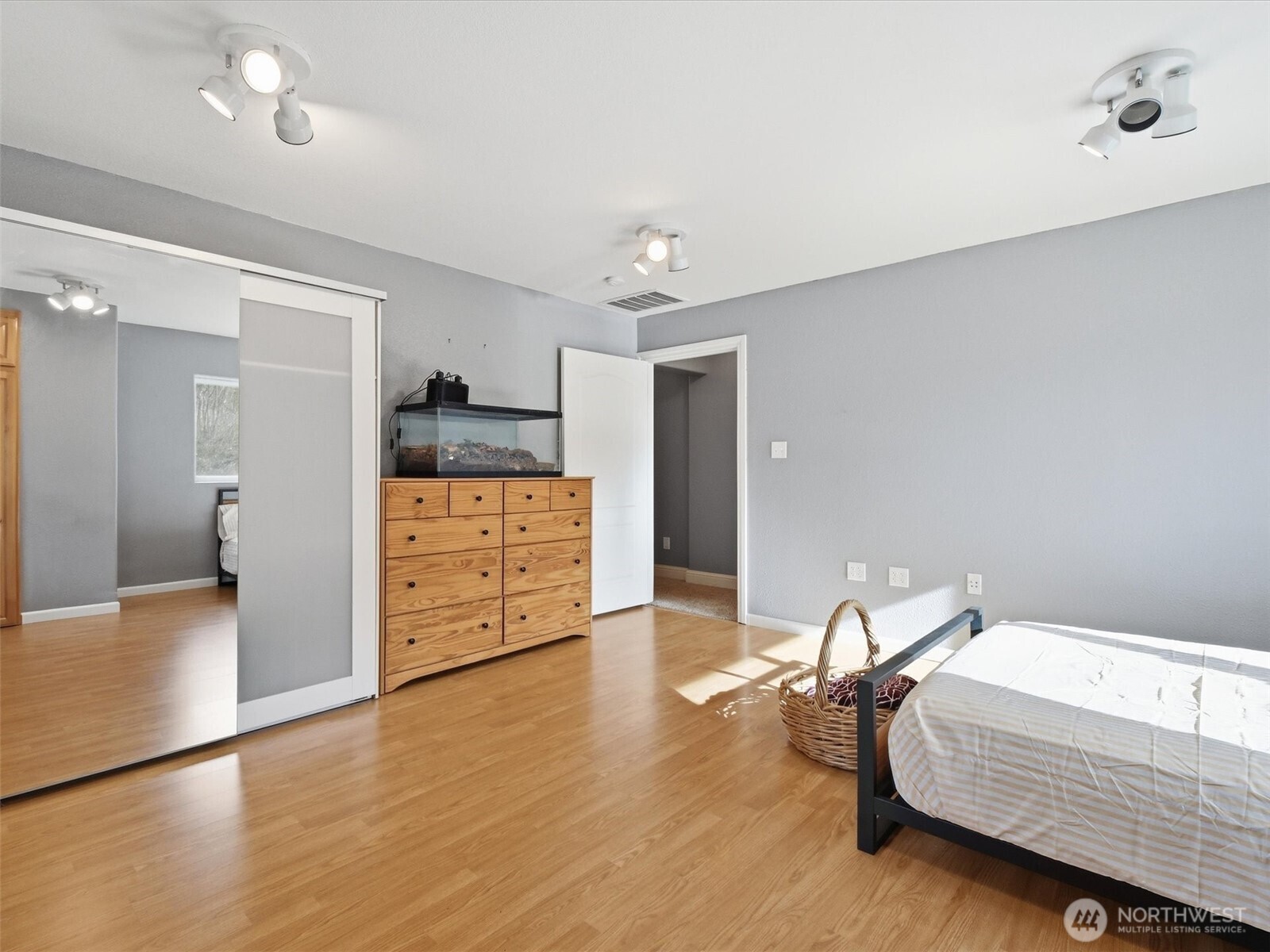 195 Rockwood Road , Kalama, WA 98625