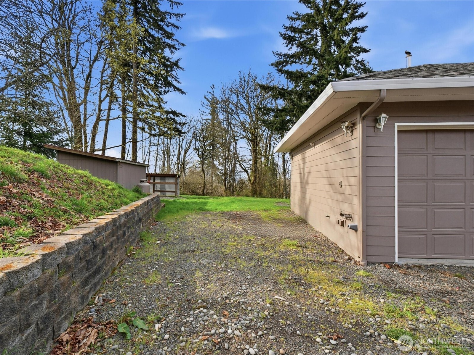 195 Rockwood Road , Kalama, WA 98625