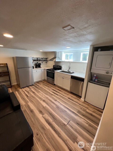 1448 17th Street , Bremerton, WA 98337-1372