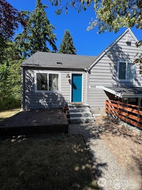 1448 17th Street , Bremerton, WA 98337-1372