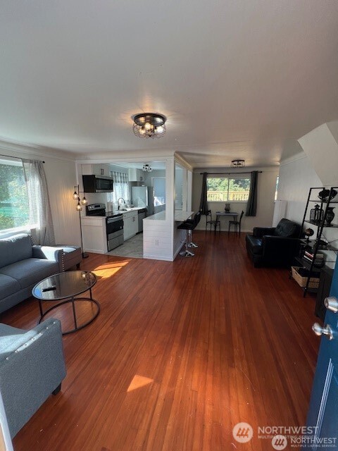 1448 17th Street , Bremerton, WA 98337-1372