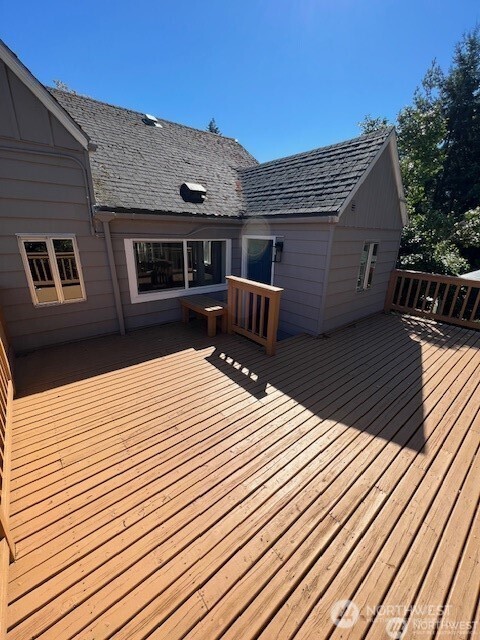 1448 17th Street , Bremerton, WA 98337-1372