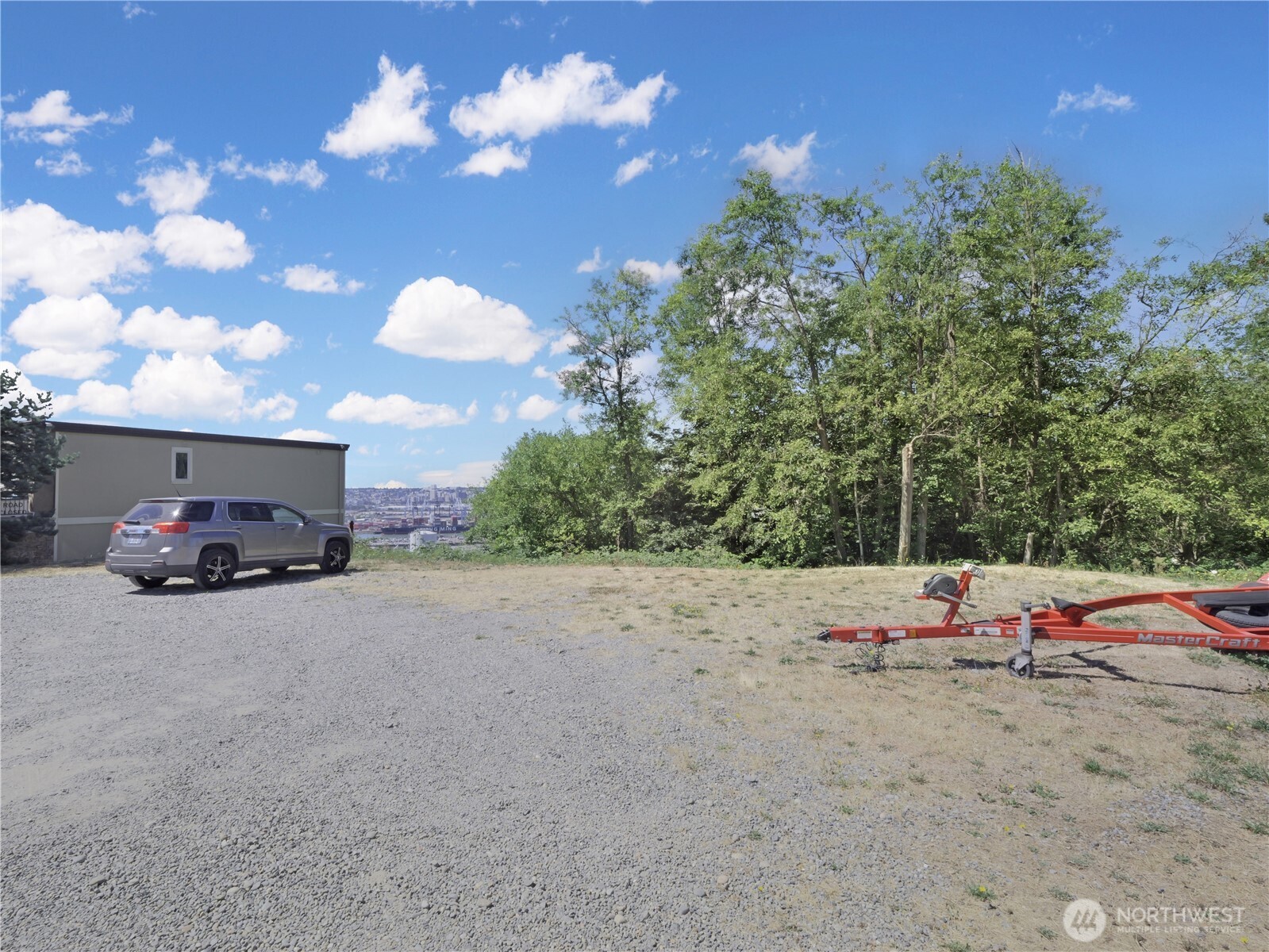 2910 44th Avenue NE, Tacoma, WA 98422