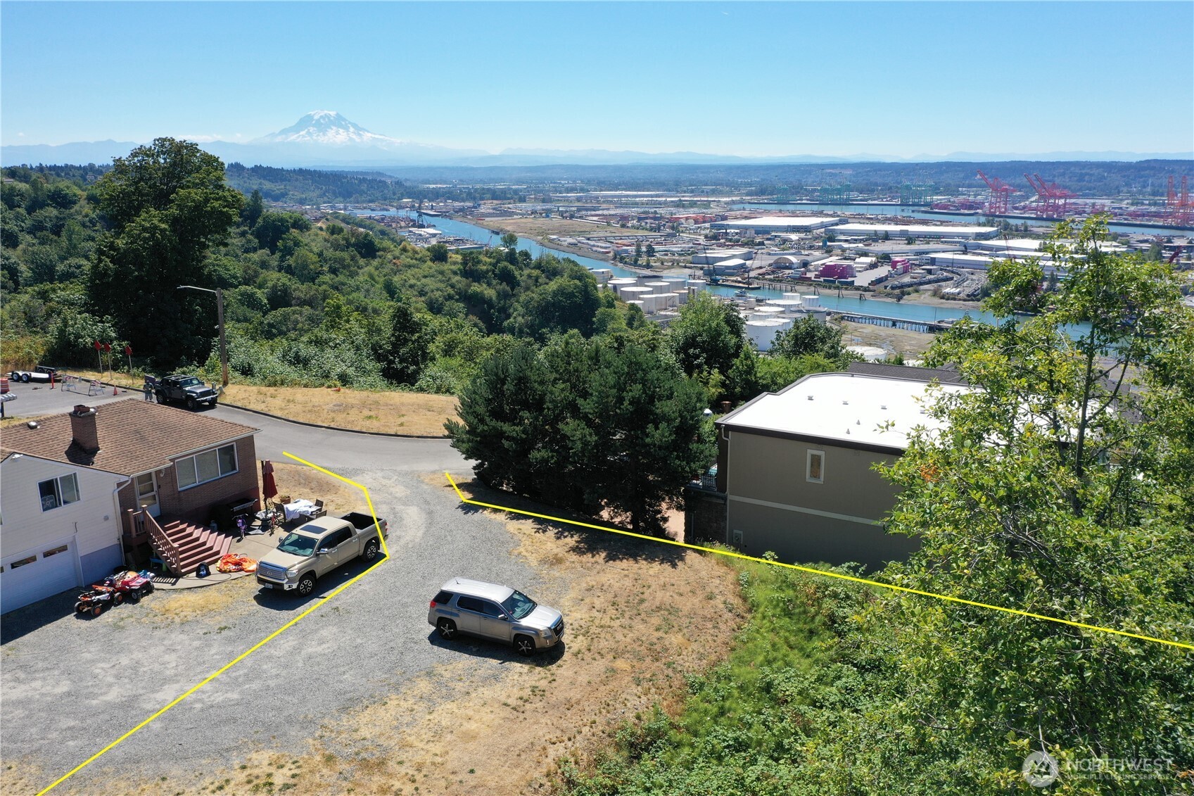 2910 44th Avenue NE, Tacoma, WA 98422