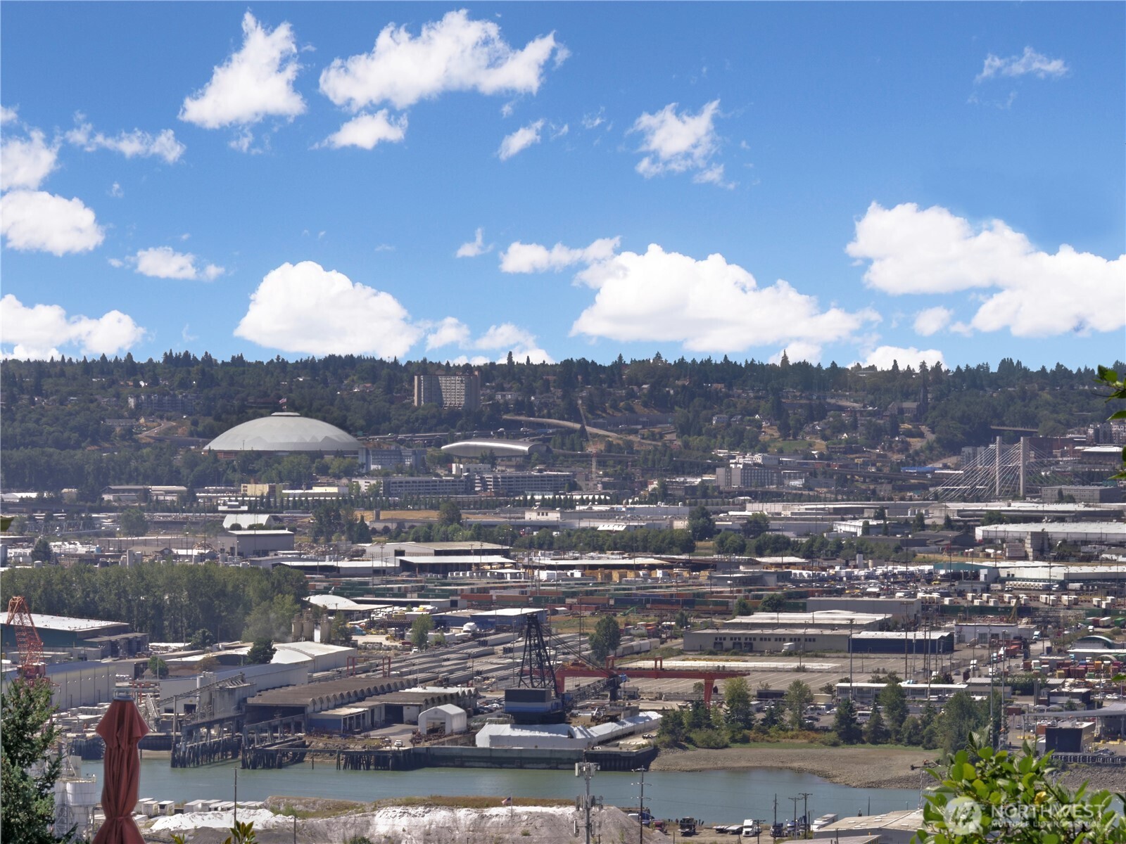 2910 44th Avenue NE, Tacoma, WA 98422